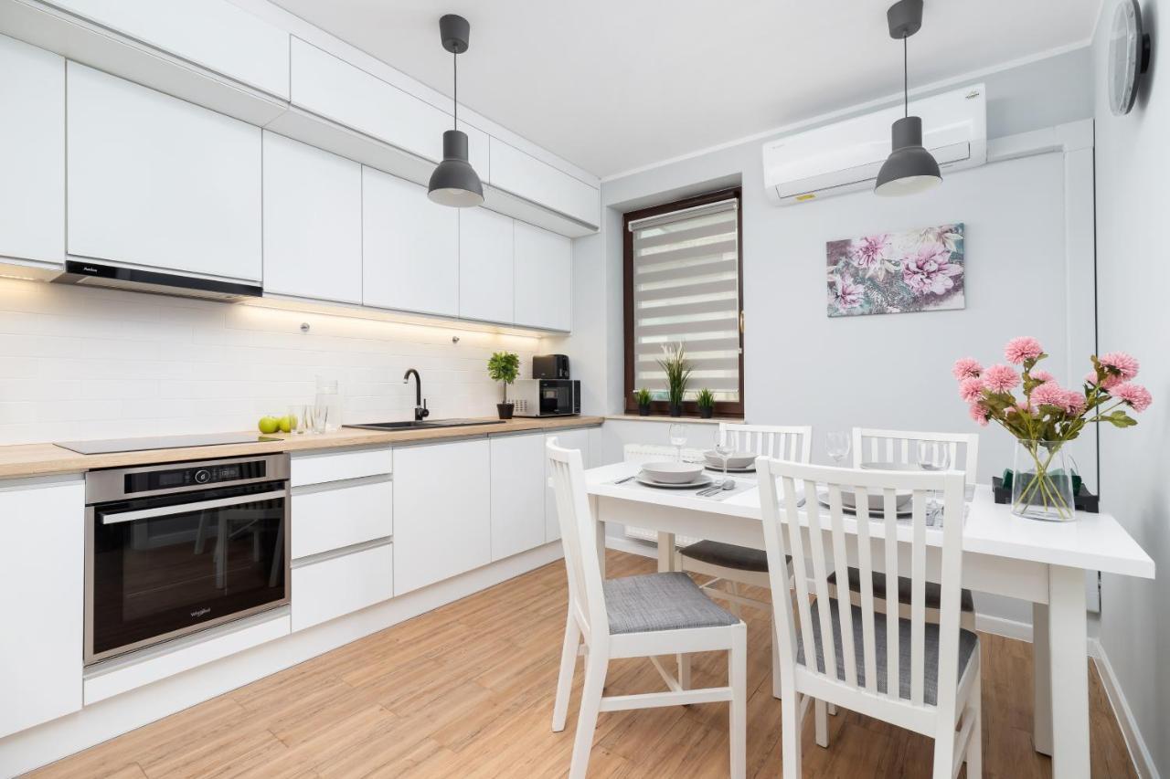 Apartments Cystersow Cracow By Noclegi Renters Красков Екстериор снимка