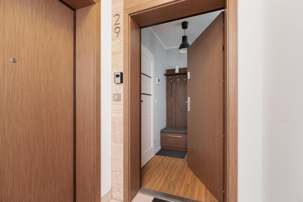 Apartments Cystersow Cracow By Noclegi Renters Красков Екстериор снимка