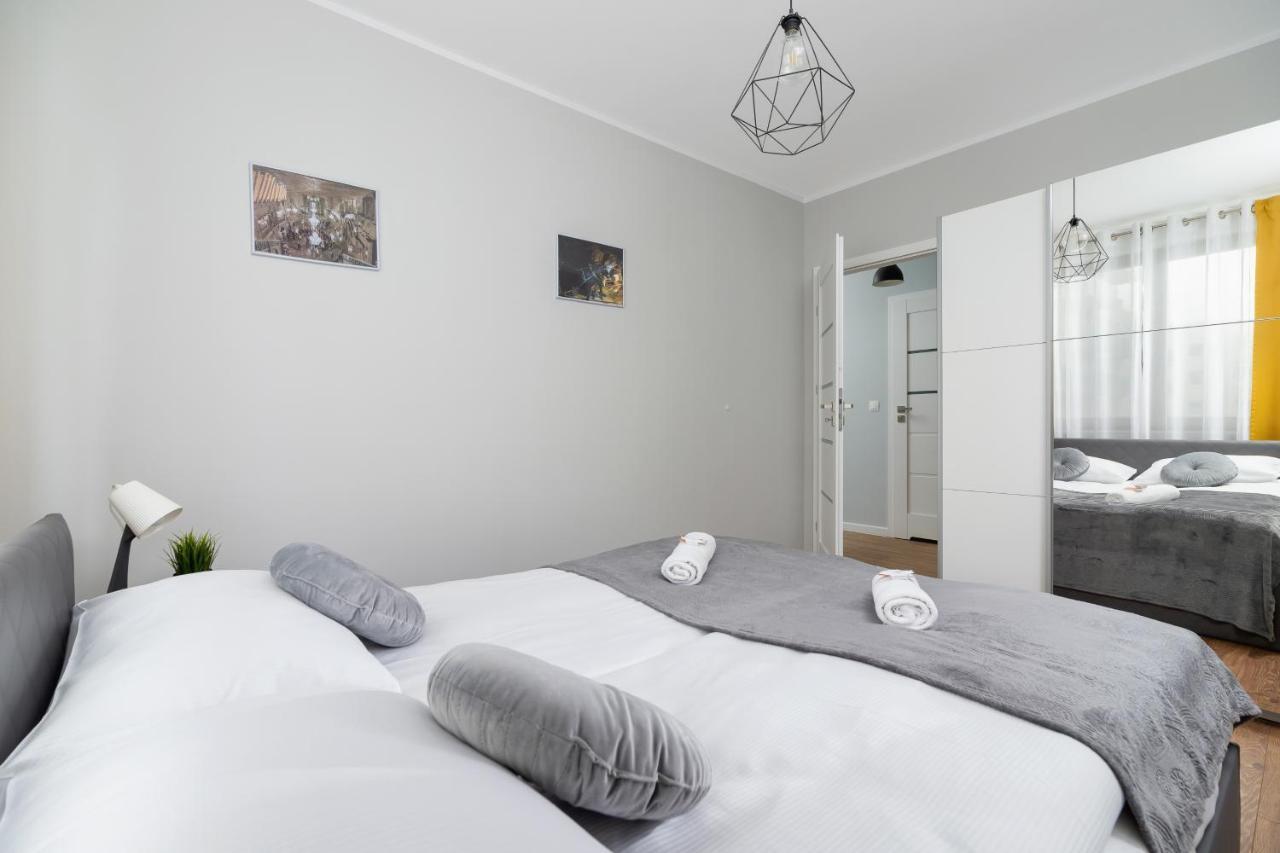 Apartments Cystersow Cracow By Noclegi Renters Красков Екстериор снимка